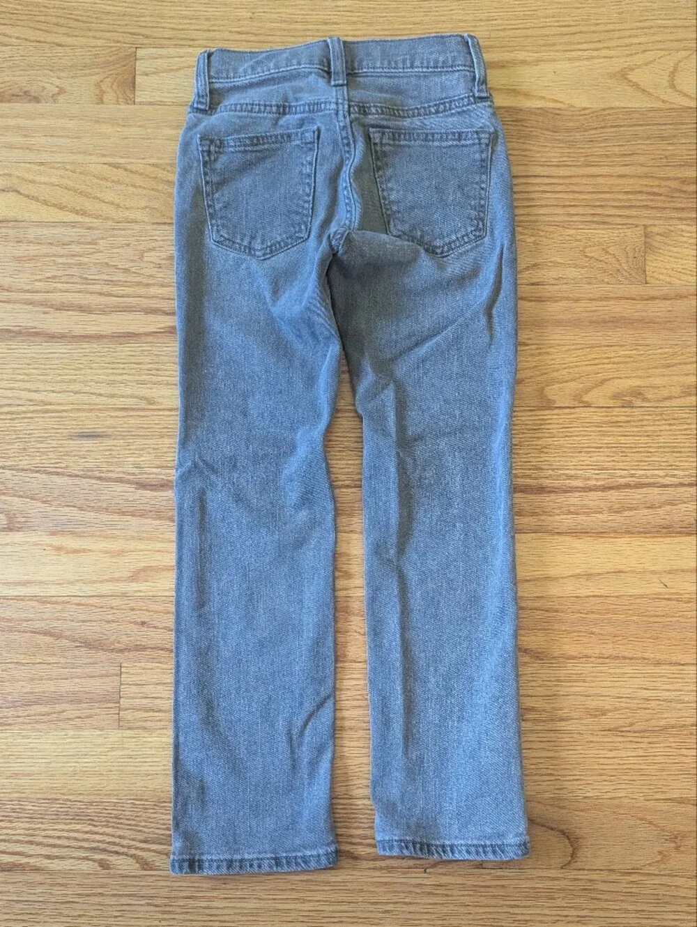 Old Navy Kids Gray Straight-Leg Jeans, 7